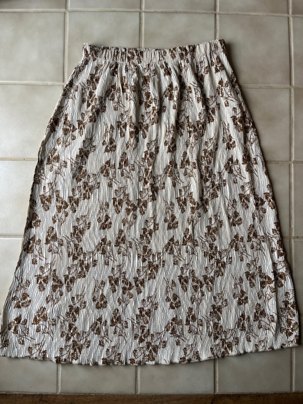 CIDER Pleated Women's Cream Floral Midi Skirt Size XL Cottage core, boho, fairy